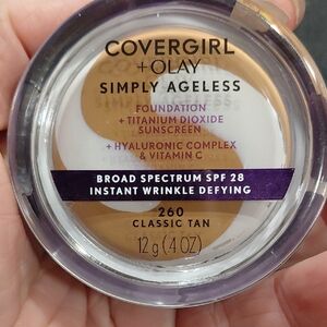 COVERGIRL + Olay Simply Ageless Foundation - Classic Tan